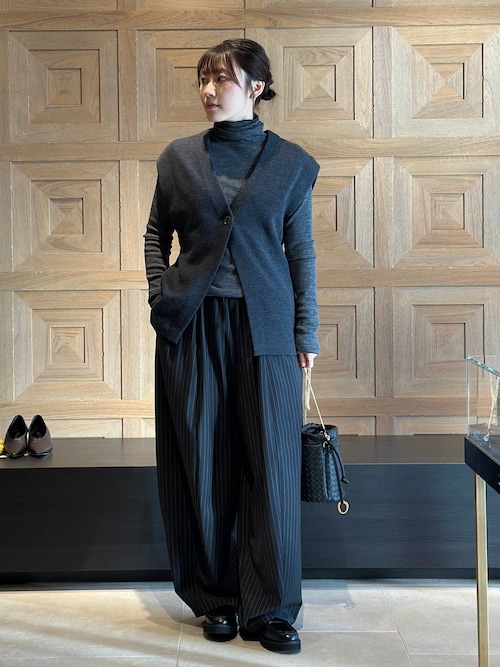 カレンソロジー　ロングベスト　新品タグ付き　グレー カレンソロジー ロングベスト 新品タグ付き グレー Curensology