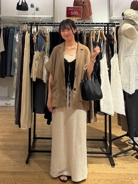 「LOWRYS FARM（ローリーズファーム）のストレッチサテンスカート　 290120（スカート）」を使った、つっきー🌙さん（レディース・156cm・20代）の夏コーディネート