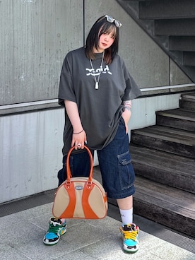 那須川梨々さんのコーディネート