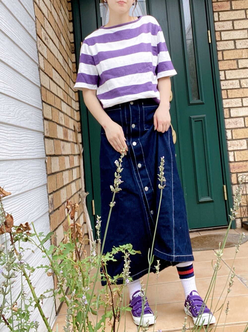 「GUのアイテム（デニムスカート、ブルー系）」を使った、moepさん（レディース・154cm）の夏コーディネートの1枚目の写真