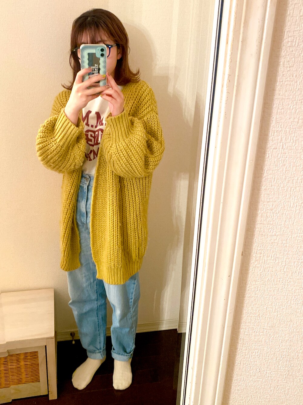 「Championのアイテム（Tシャツ/カットソー、ホワイト系）」を使った、moepさん（レディース・154cm）の春コーディネートの1枚目の写真