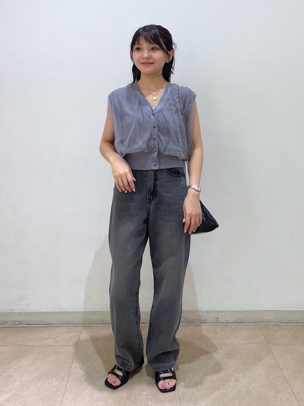 ヤマダヤ・プチローブ　チュールフリルーグレーベスト　合わせ方は自由自在　美品 ヤマダヤ・プチローブ チュールフリルーグレーベスト 合わせ方は