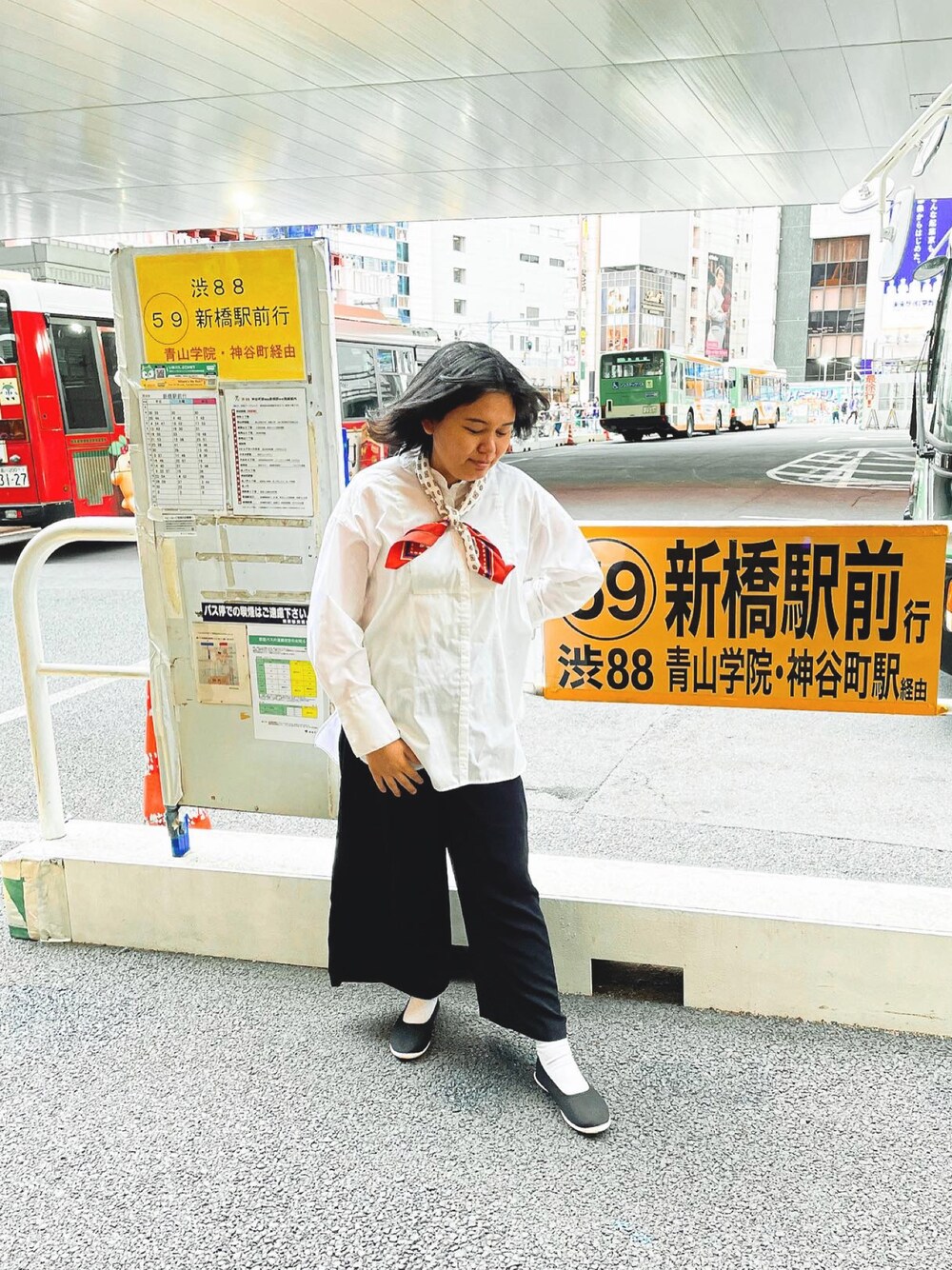 「mamaコーデ、mamafashion、mamacode、mama、白Tシャツ、白シャツ、無印良品、無印コーデ」｜「GUのアイテム（シャツ/ブラウス、ホワイト系）」を使った、goodencounterさん（レディース・161cm）の春コーディネートの1枚目の写真