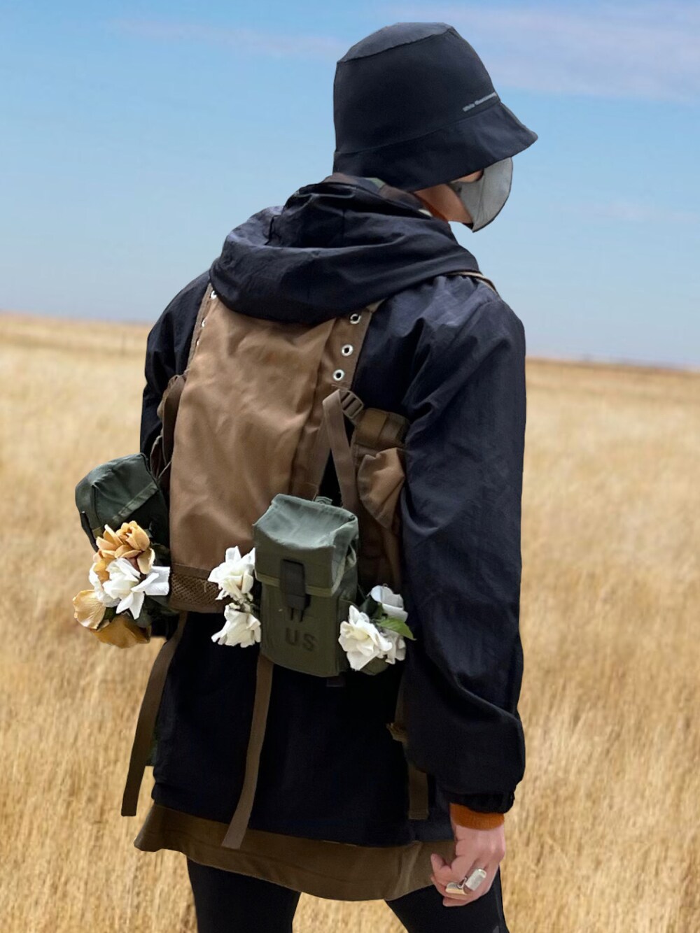 バナルシックビザール　banal chic bizarre ナイロンジャケット banal chic bizarreのナイロンジャケットを使った人気