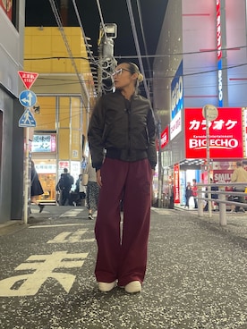 「アイテム（MA-1）」を使った、RAMUさん（レディース・164cm）の秋コーディネート