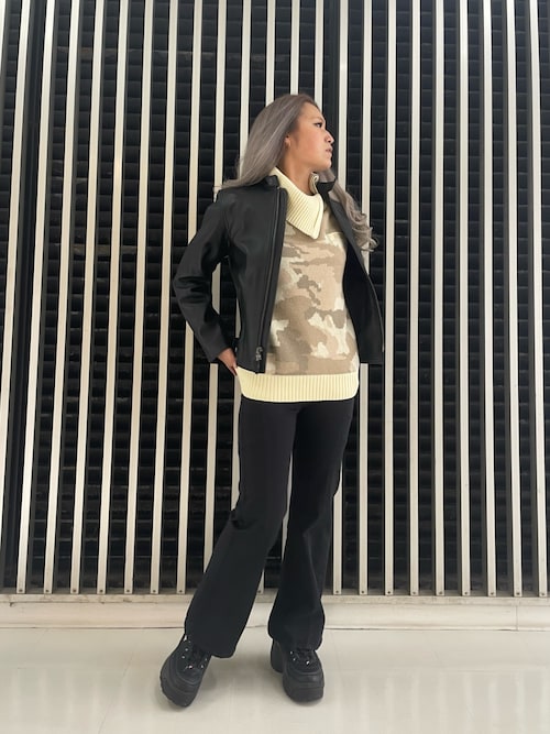 AVIREX Belle レザーシングルライダースジャケット Mサイズ ブラック AVIREX Belle レザーシングルライダースジャケット Mサイズ