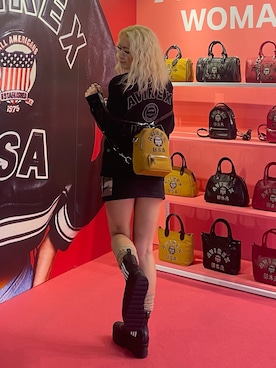 「AVIREX（アヴィレックス）のアイテム（バッグ）」を使った、RAMUさん（レディース・164cm）の春コーディネート