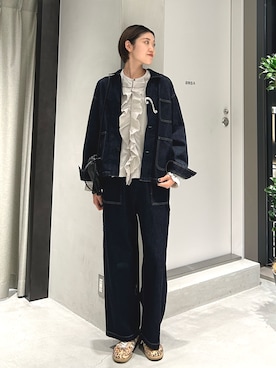 「かぐれ（カグレ）のデニムカバーオール（牛仔外套、ブルー系）」を使った、makoさん（レディース・175cm）の秋コーディネート
