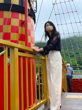 「SHEINのアイテム（シャツ/ブラウス、ブラック系）」を使った、KAGUYA さん（レディース・165cm）の冬コーディネート