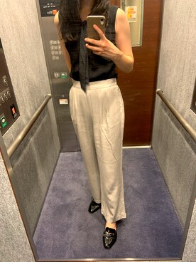 「SENSE OF PLACE by URBAN RESEARCH（センスオブプレイスバイアーバンリサーチ）のアイテム（その他パンツ、シルバー系）」を使った、KAGUYA さん（レディース・165cm）の冬コーディネート