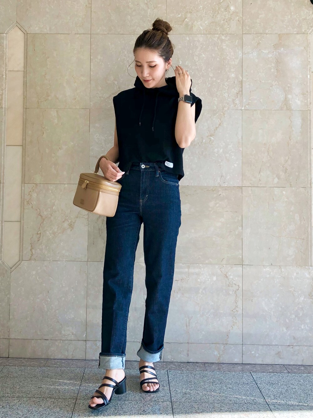 タイトデニムパンツ　オシャレ自由自在♡年中使えるスタイリッシュコーデ⭐︎ 楽天市場】フロントホックデザイン 美脚 デニム ワイドパンツ 40