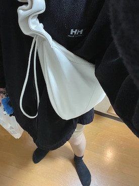 「HELLY HANSEN（ヘリーハンセン）のアイテム（ジャケット/アウター）」を使った、yukiさん（レディース・162cm）の春コーディネート