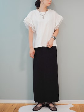 「GeeRA（ジーラ）の【新色追加】【接触冷感・UV対策】綿100％袖シアーフリルゆるTシャツ（Tシャツ/カットソー、ホワイト系）」を使った、まーこさん（レディース・164cm）の夏コーディネート