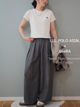 「U.S. POLO ASSN.（ユーエスポロアッスン）のGeeRA別注【U.S. POLO ASSN.】汗染み防止！ワンポイント刺繍コンパクトミニＴシャツ　無地/ボーダー（Tシャツ/カットソー、ホワイト系）」を使った、まーこさん（レディース・164cm）の春コーディネート