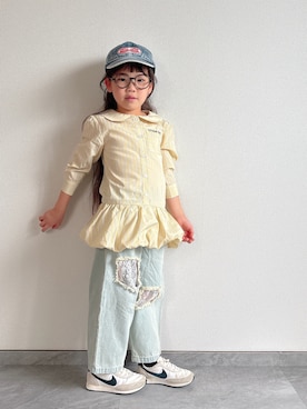 「CIAOPANIC TYPY（チャオパニックティピー）の【KIDS】ストライプ裾バルーンシャツワンピース【WEB限定】（シャツ/ブラウス、イエロー系）」を使った、ふうさん（キッズ・110cm）の春コーディネート