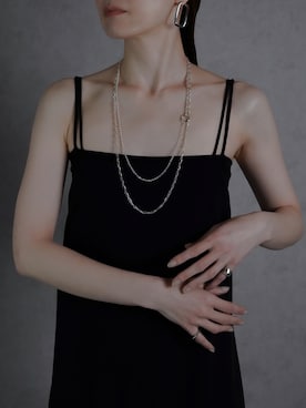 「ISOLATION（アイソレーション）の【ISOLATION / アイソレーション】silver925 Unisex Combination Long Necklace/ コンビネーション マンテルネックレス ロング（ネックレス）」を使った、ISOLATION JEWELRYさん（レディース・159cm）の春コーディネート