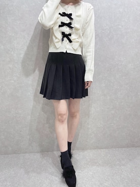 「titty＆Co. PETIT（ティティアンドコープティ）のアイテム（スカート）」を使った、𝒩𝒶𝓃𝒶🐈さん（レディース・158cm）の冬コーディネート