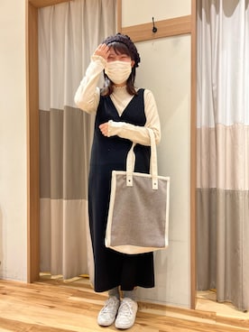 「Samansa Mos2 blue」｜「アイテム（ハンチング/ベレー帽）」を使った、ナツミさん（レディース・157cm）の秋コーディネート