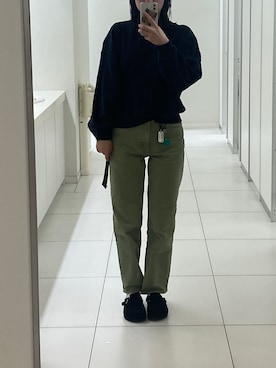 「アイテム（スリッポン）」を使った、ようこさん（レディース・164cm・20代）の秋コーディネート