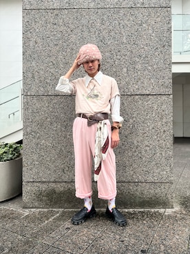 「アイテム（ニットキャップ/ビーニー、ピンク系）」を使った、RYOTAROさん（メンズ・173cm）の秋コーディネート