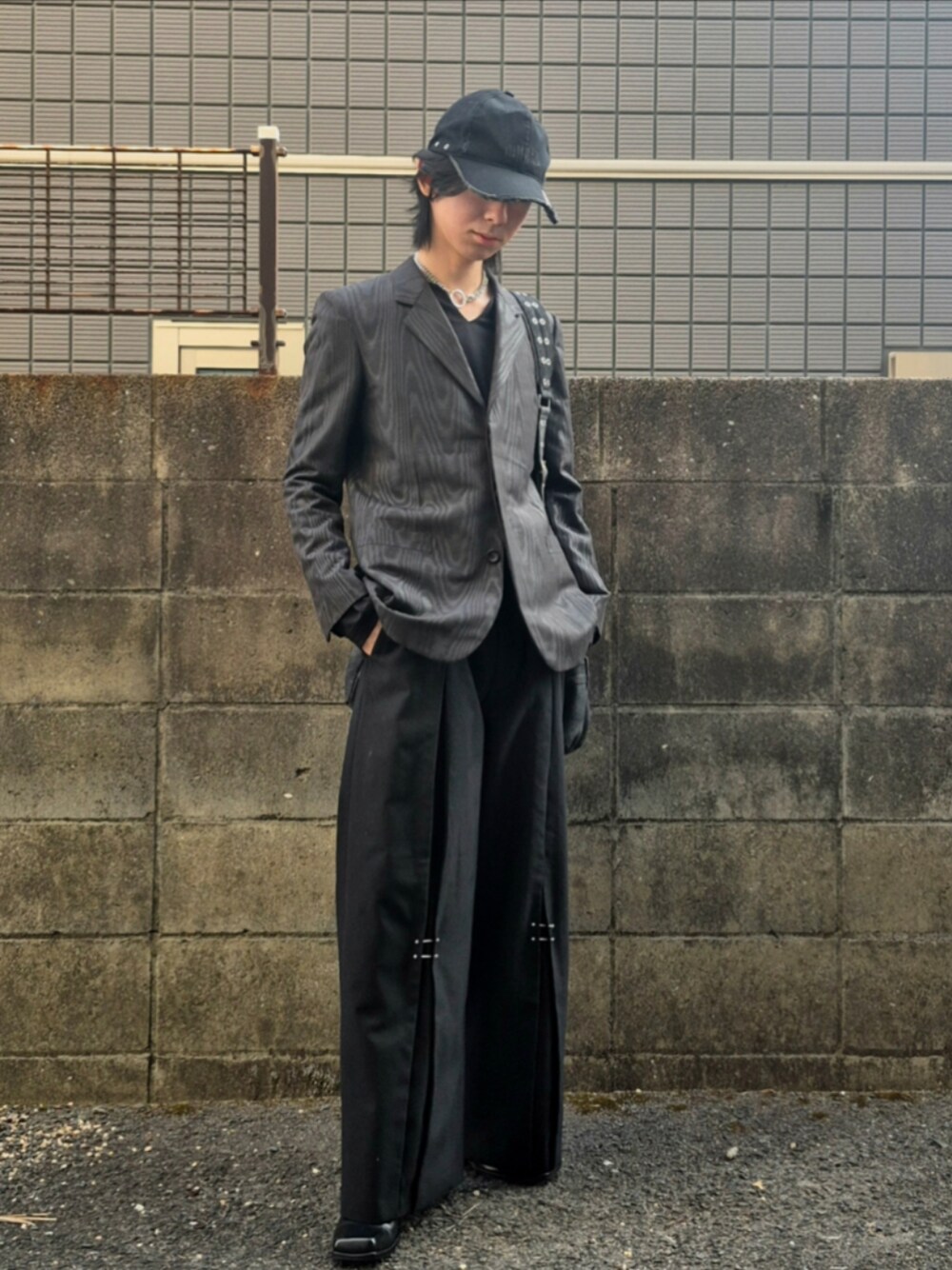 GRANCY】Pierced Tuck Slacks / ピアスデザインタックスラックスを使っ