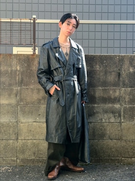 「usedのアイテム（トレンチコート、ブラック系）」を使った、kireiraさん（メンズ・167cm）の春コーディネート