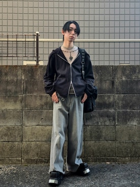 「アイテム（バングル/リストバンド）」を使った、kireiraさん（メンズ・167cm）の秋コーディネート