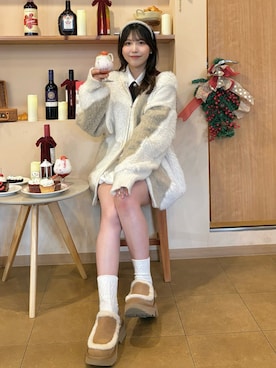 「アイテム（トップス）」を使った、れいぴ🐥🍨さん（レディース・158cm・10代）の秋コーディネート