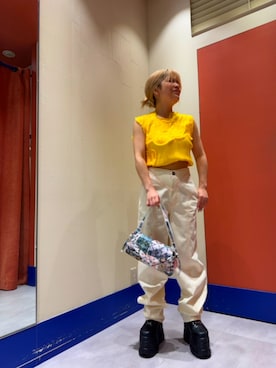 「Desigual（デシグアル）のアイテム（パンツ）」を使った、Desigual ディアモール STAFFさん（レディース・151cm）の夏コーディネート