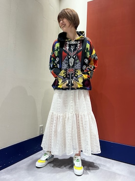 「Desigual（デシグアル）のアイテム（スウェット）」を使った、Desigual ディアモール STAFFさん（レディース・165cm）の春コーディネート
