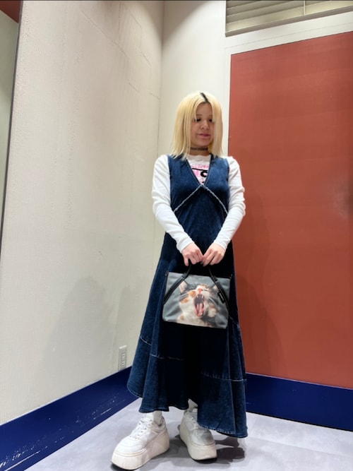 セール】グラフィックプリント 長袖Tシャツ（Tシャツ/カットソー