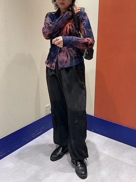 「アイテム（シャツ/ブラウス）」を使った、Desigual ディアモール STAFFさん（レディース・161cm）の秋コーディネート