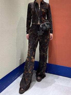 Desigual ディアモール STAFFさん（レディース・170cm）の春コーディネート