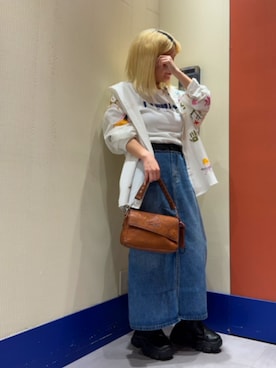 「Desigual（デシグアル）のアイテム（バッグ）」を使った、Desigual ディアモール STAFFさん（レディース・151cm）の春コーディネート