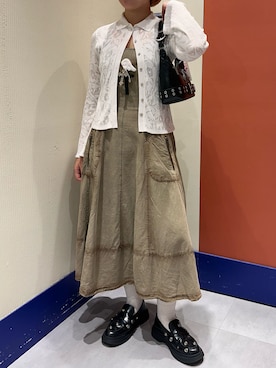 「Desigual（デシグアル）のアイテム」を使った、Desigual ディアモール STAFFさん（レディース・161cm）の春コーディネート