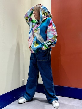 「Desigual（デシグアル）のアイテム（スウェット）」を使った、Desigual ディアモール STAFFさん（レディース・165cm）の秋コーディネート