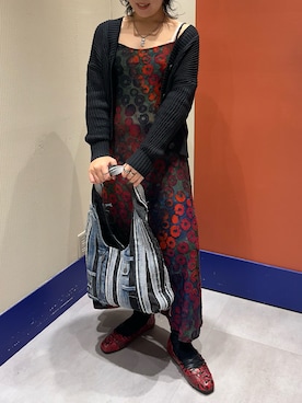 「アイテム（バレエシューズ）」を使った、Desigual ディアモール STAFFさん（レディース・161cm）の秋コーディネート