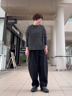 「かぐれ（カグレ）のテープヤーンニットベスト（ベスト、ブラック系）」を使った、いわぶさん（レディース・168cm）の秋コーディネート