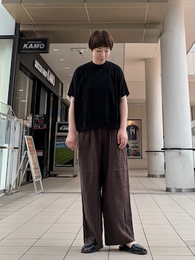 「かぐれ（カグレ）の天竺 ワイドプルオーバー（Tシャツ/カットソー、ブラック系）」を使った、いわぶさん（レディース・168cm）の夏コーディネート