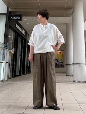 「かぐれ（カグレ）のコットンリネンポケットプルオーバー（シャツ/ブラウス、ホワイト系）」を使った、いわぶさん（レディース・168cm）の夏コーディネート