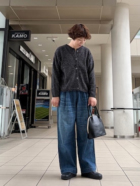 「かぐれ（カグレ）のテープヤーンカーディガン（カーディガン/ボレロ、ブラック系）」を使った、いわぶさん（レディース・168cm）の秋コーディネート