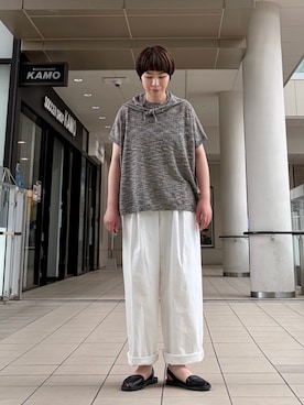 「かぐれ（カグレ）のリネンコットンスカーフニット（ニット/セーター、ブラック系）」を使った、いわぶさん（レディース・168cm）の春コーディネート