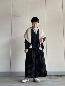 「かぐれ（カグレ）のペルータッセルストール（マフラー）」を使った、いわぶさん（レディース・168cm）の冬コーディネート