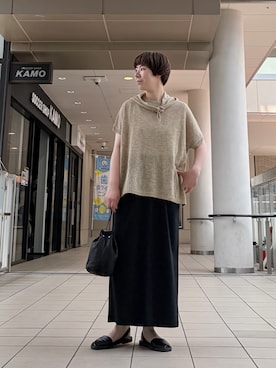 「かぐれ（カグレ）のリネンコットンスカーフニット（ニット/セーター、イエロー系）」を使った、いわぶさん（レディース・168cm）の夏コーディネート