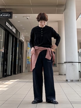「かぐれ（カグレ）のアイテム（Tシャツ/カットソー）」を使った、いわぶさん（レディース・168cm）の秋コーディネート