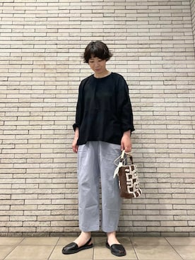 ソフトローンシアーワイドプルオーバーを使った人気ファッション
