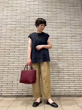 「アイテム（バッグ、レッド系）」を使った、いわぶさん（レディース・168cm）の夏コーディネート