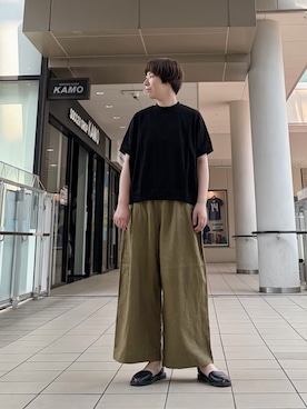 「かぐれ（カグレ）の天竺 ワイドプルオーバー（Tシャツ/カットソー、ブラック系）」を使った、いわぶさん（レディース・168cm）の夏コーディネート