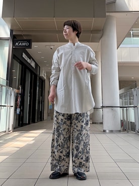「かぐれ（カグレ）のコットンチュニックシャツ（シャツ/ブラウス、グレー系）」を使った、いわぶさん（レディース・168cm）の春コーディネート
