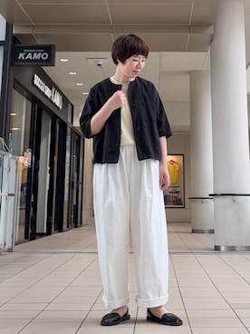 かぐれのノーカラージャケットを使った人気ファッションコーディネート